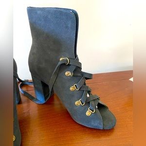 Joyfolie Suede Open-Toe Boots in Gray